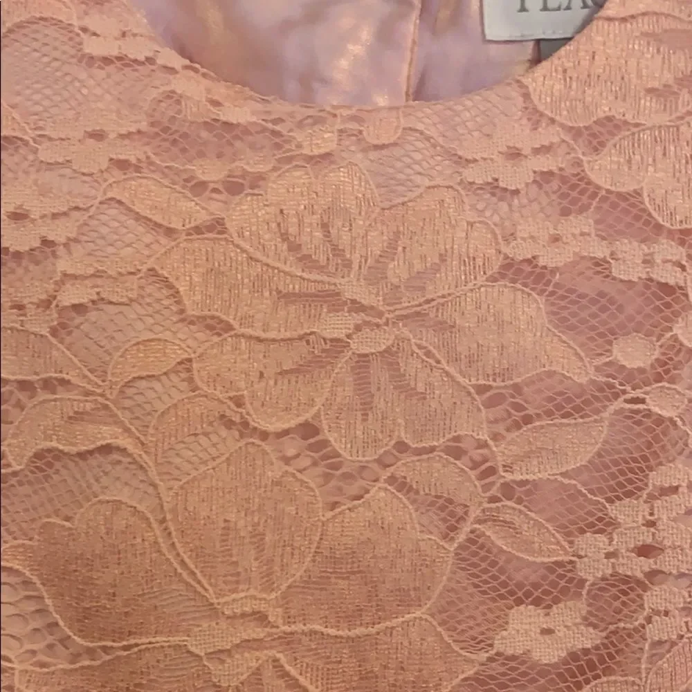 🎉1 hr sale 🎉Lace pink dress 👗